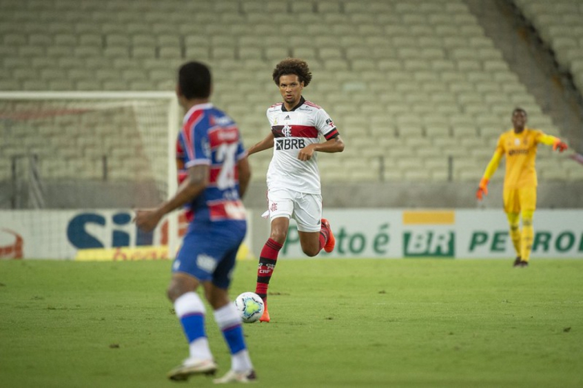 Atuação de pouco repertório impede Flamengo de embalar no Brasileirão
