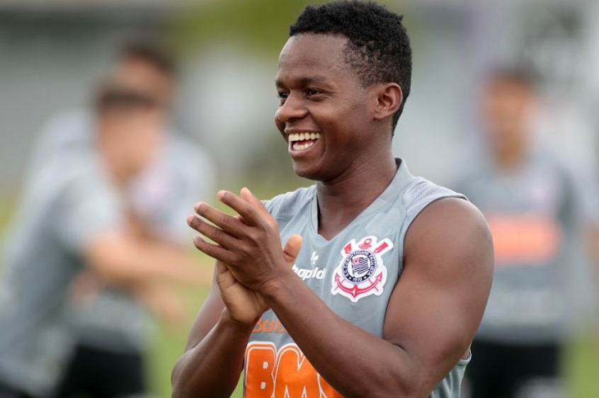 Cazares - Treino Corinthians