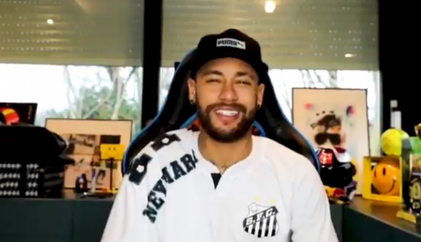 neymar com a camisa do santos