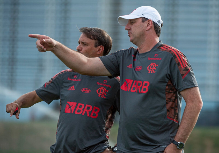 Flamengo segue dividido e tende a manter time alternativo contra o Bota