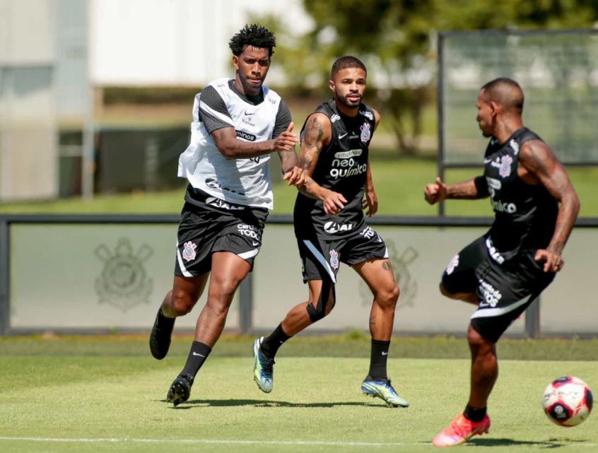 Após folga, Corinthians se reapresentará sem saber quando volta a jogar