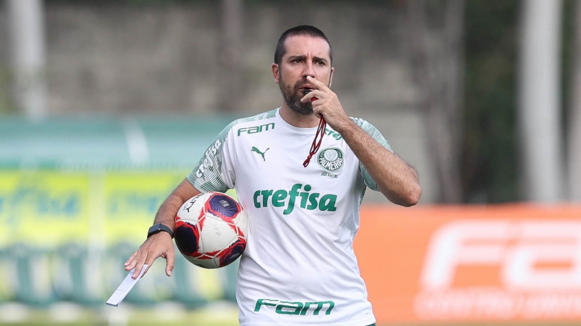 Com time misto, Palmeiras está escalado para enfrentar o Petrolero; confira escalação