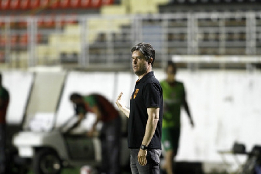 Diogo Giacomini ficou no Coimbra por quatro anos, conseguindo os acessos que levaram o time è elite do Mineiro