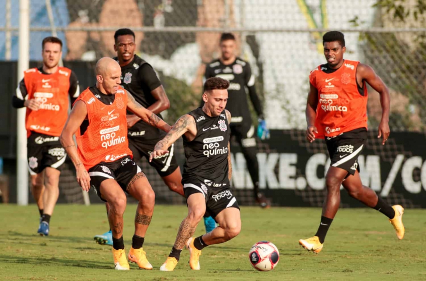 Corinthians programa treino intenso, e não prevê folgas até domingo