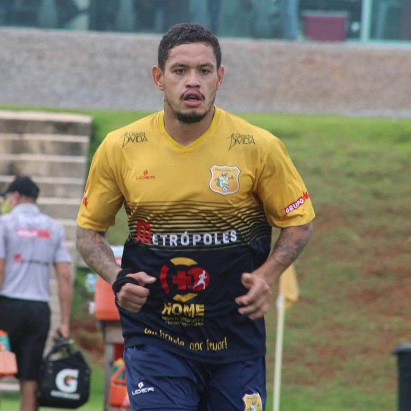 Em Alta No Brasiliense Carlos Eduardo Projeta Grande Ano No Clube Lance