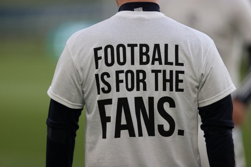 Leeds x Liverpool - Protesto Superliga