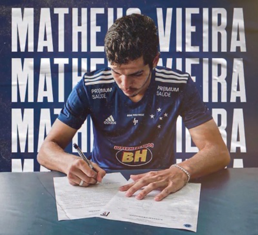 Matheus vai começar sua jornada na Raposa pelo time sub-20 até se adaptar e ser utilizado no profissional