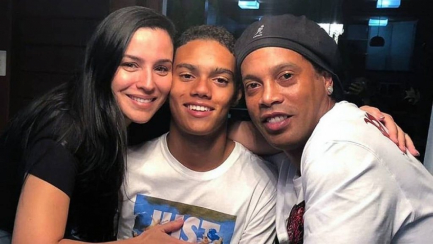 Janaína Mendes mãe do filho do Ronaldinho Gaúcho