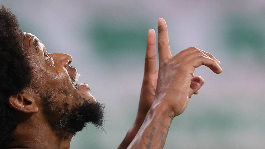 Com gol contra Del Valle, Luiz Adriano quebra jejum de jogos sem marcar; confira