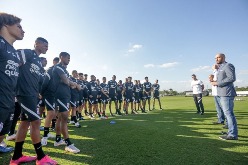 Mais que um novo técnico, Corinthians precisa apresentar um projeto esportivo promissor