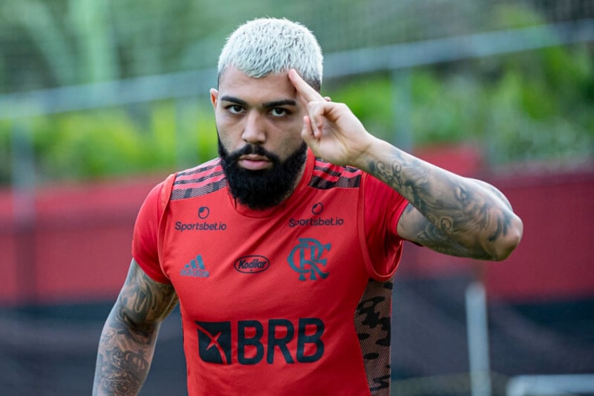 Gabigol completa 25 anos no auge das marcas pessoais pelo Flamengo e celebra com estreia como rapper | LANCE!