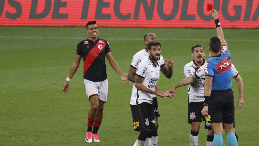 Corinthians luta contra o retrospecto nesta quarta-feira: em 51 partidas na temporada, apenas 4 vezes o Timão ganhou por 3 gols de diferença