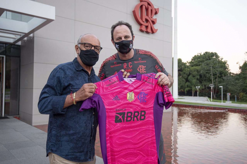 camisa de treino goleiro flamengo 2021