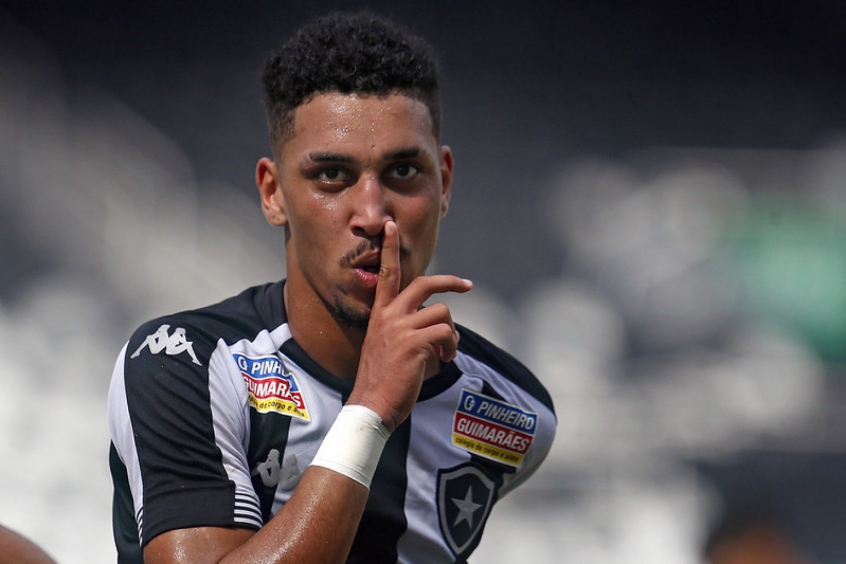 Kauê - Botafogo