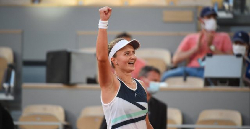 Barbora Krejcikova vai á final de Roland Garros