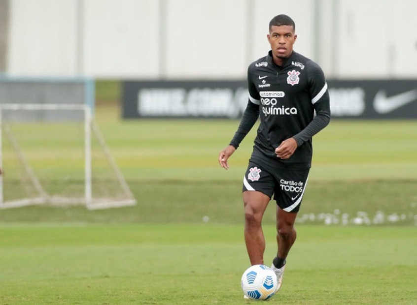 Oficial: Léo Natel é emprestado à clube português e acordo pode render um bom dinheiro ao Timão