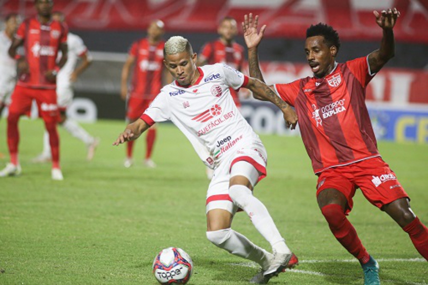 Com Gol Nos Acrescimos Crb E Nautico Empatam Pela Serie B Lance