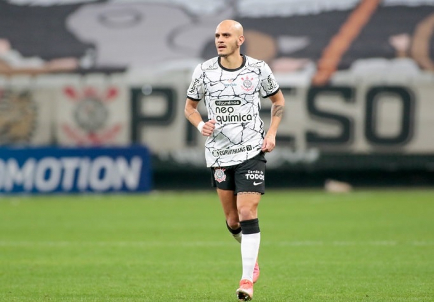Fabio Santos sobre virada do galo: 