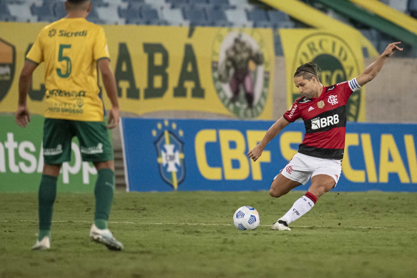 Entorses Estiramento E Edema Osseo Diego Inicia Fisioterapia E Vira Duvida No Flamengo Para A Libertadores Lance Entorses Estiramento E Edema Osseo Diego Inicia Fisioterapia E Vira Duvida No Flamengo Para A Libertadores Lance