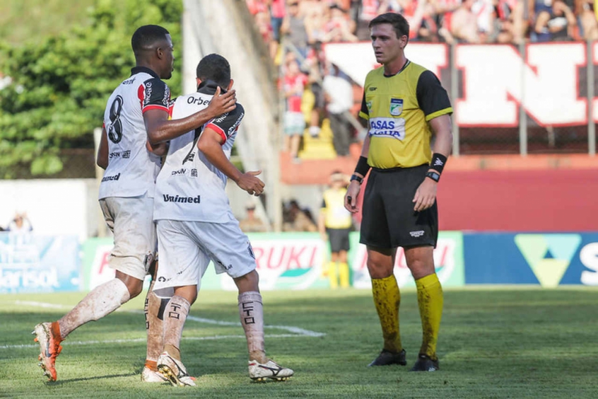 Arbitro da partida entre Cuiabá e Corinthians, apitará pela primeira vez um jogo do Timão