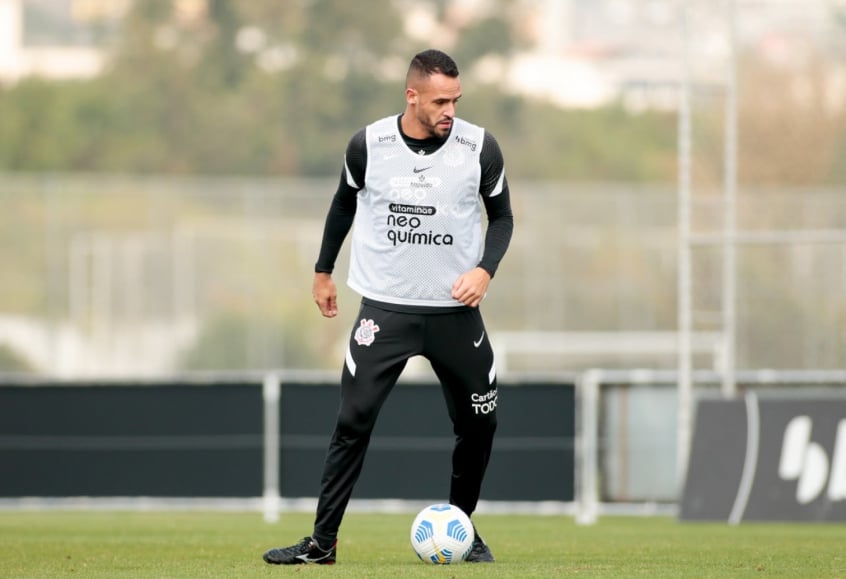 Renato Augusto comemora parceria com Mazziotti no Corinthians e condição física: 
