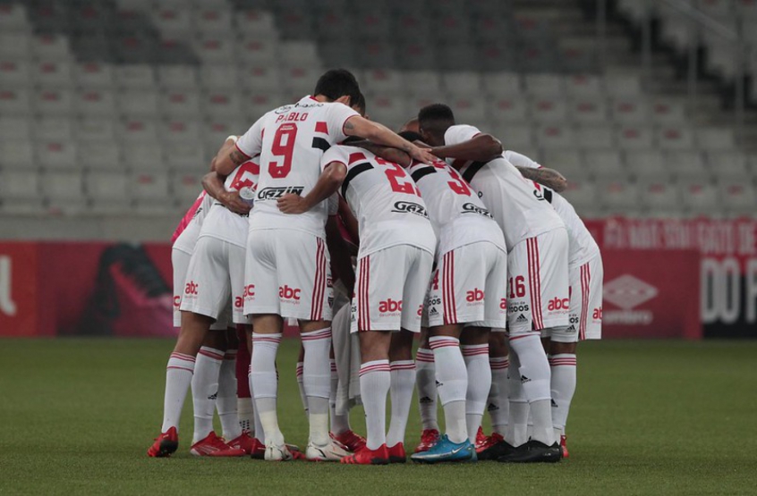 Premiação e busca por título inédito São Paulo inicia quartas de final