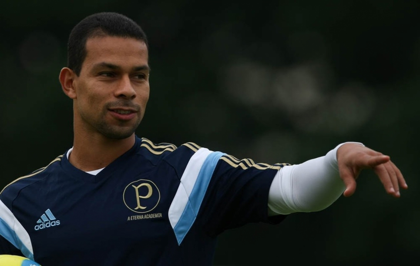 Wendel relembra estreia contra São Paulo e destaca: 'Tabu serve para ser quebrado'