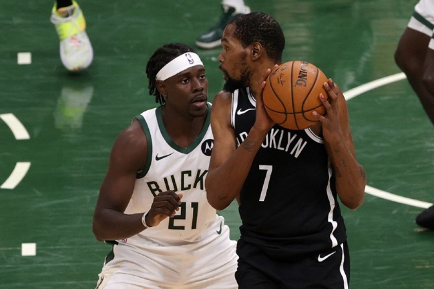 Jrue Holiday e Kevin Durant