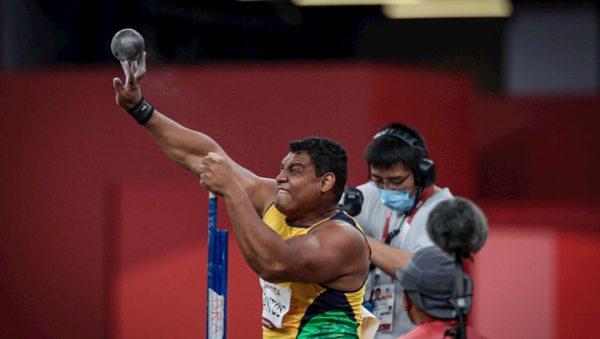 Wallace dos Santos garantiu mais uma medalha de ouro para o Brasil (Foto: Wander Roberto /CPB)