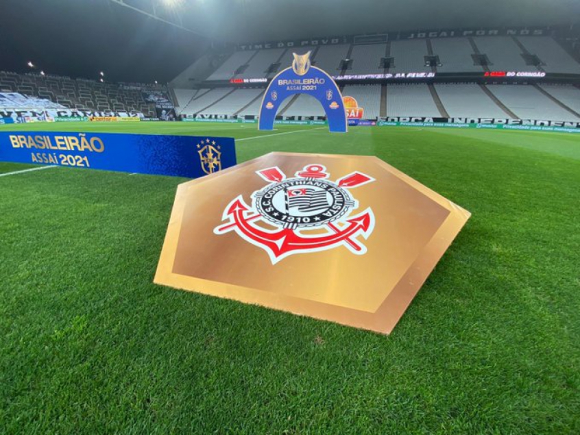 Corinthians aposta em retorno da torcida para recuperar força em casa