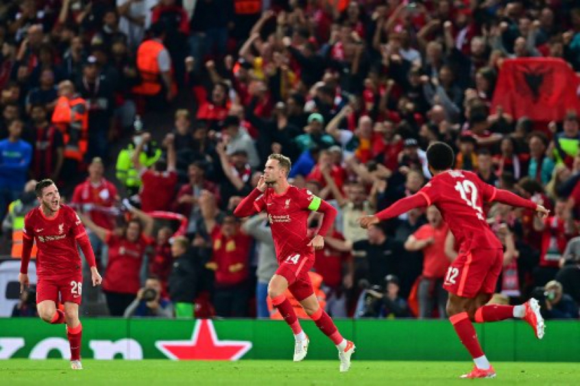 Liverpool vence o Milan pela Champions League em partida com duas ...