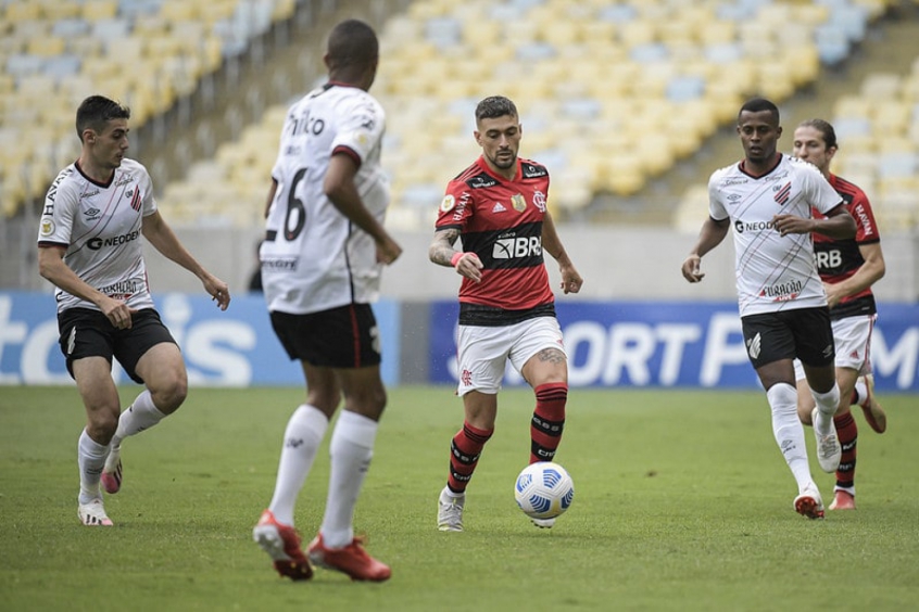 Jogo Remarcado Do Flamengo Tera Transmissao Da Globo Em Horario Raro Lance Jogo Remarcado Do Flamengo Tera Transmissao Da Globo Em Horario Raro Lance