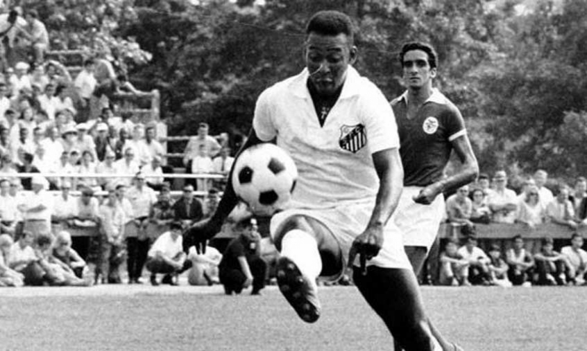 Lima: “Pelé recebia propostas, mas ficou porque o Santos era parte dele” | LANCE!
