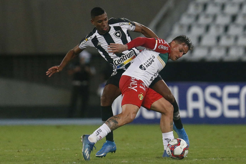 Kanu e Edu - Botafogo x Brusque