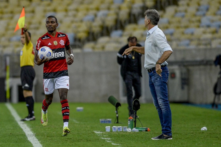 Ramon vai bem contra o Galo, e mostra como técnico perdeu tempo com o garoto no Flamengo