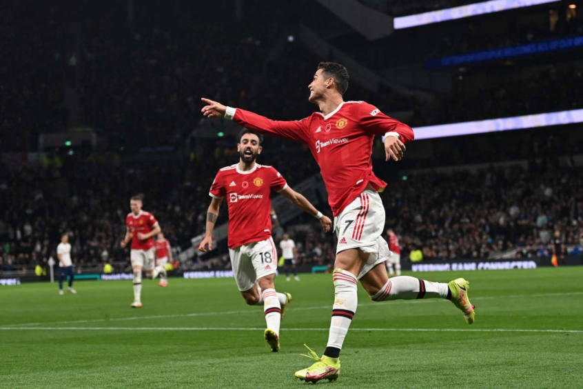 Manchester United x Tottenham onde assistir, horário e escalações do