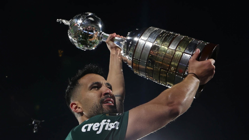 Luan revela se pensou em deixar o Palmeiras após derrotas na Recopa e Supercopa do Brasil