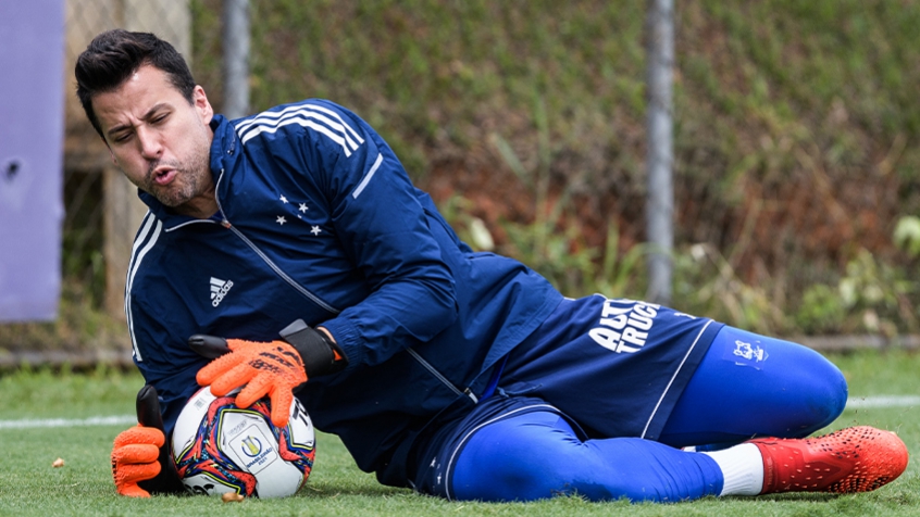 Fluminense acerta com goleiro F&Atilde;&iexcl;bio, ex-Cruzeiro; atleta &Atilde;&copy; esperado no Rio  para exames m&Atilde;&copy;dicos | LANCE!