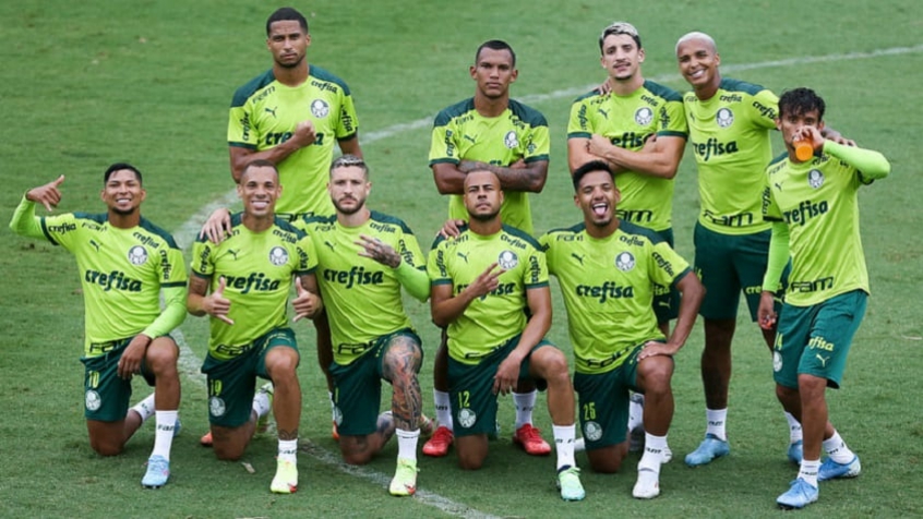 Após tropeços dos grandes, Palmeiras busca mais uma vitória para fazer 