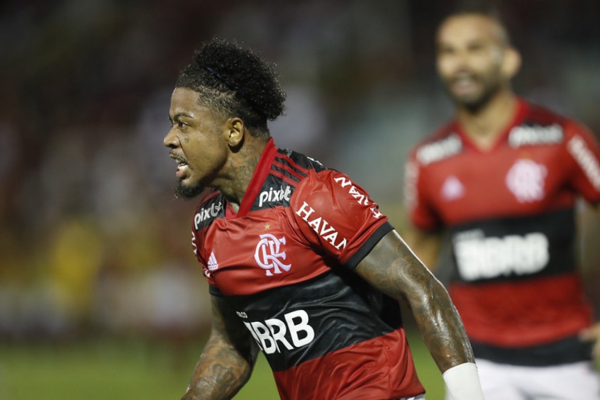 Após estreia com gol pelo Flamengo, Marinho brinca sobre concorrência: 'Vamos dar dor de cabeça ao técnico' | LANCE!