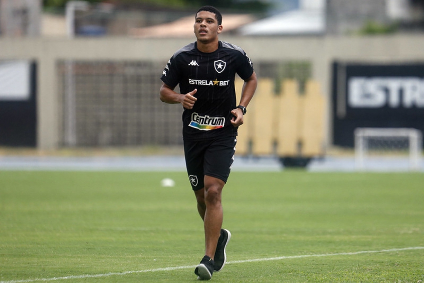 Vinícius Lopes - Botafogo
