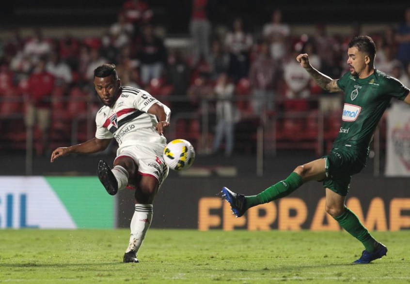São Paulo 2 x 0 Manaus - Luan voltou a jogar