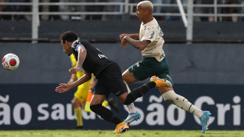 Árbitro diz se sentir 'desrespeitado e constrangido', e Deyverson se desculpa por expulsão no Palmeiras