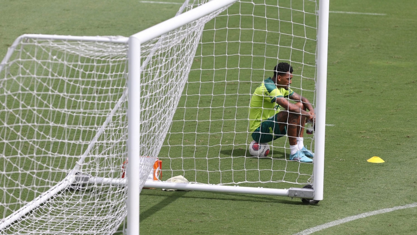 Palmeiras vai reavaliar Danilo e Weverton e dupla pode virar reforço contra o São Paulo