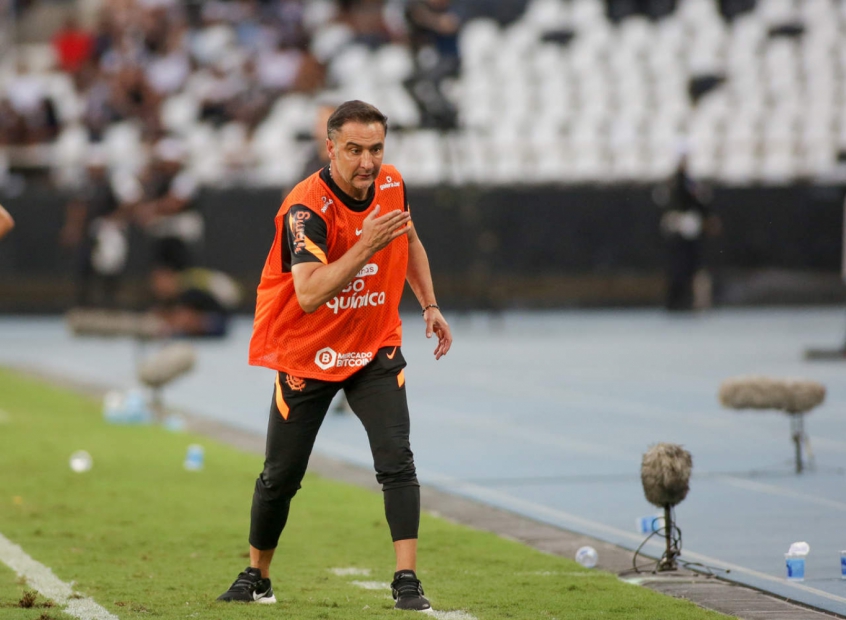 Corinthians acumula cinco derrotas em clássicos na temporada