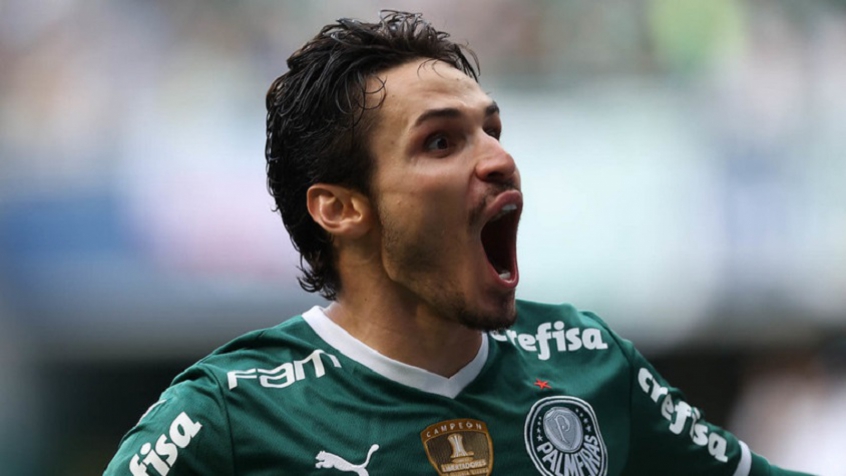 Raphael Veiga atribui fase no Palmeiras à confiança de Abel Ferreira