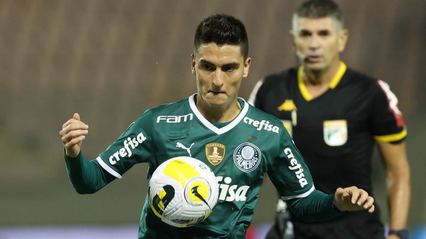 Ainda em adaptação ao futebol brasileiro, Atuesta projeta futuro no Verdão