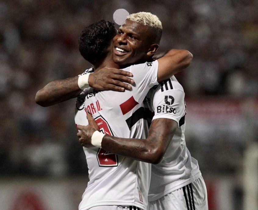 São Paulo x Juventude - Igor Vinícius e Arboleda