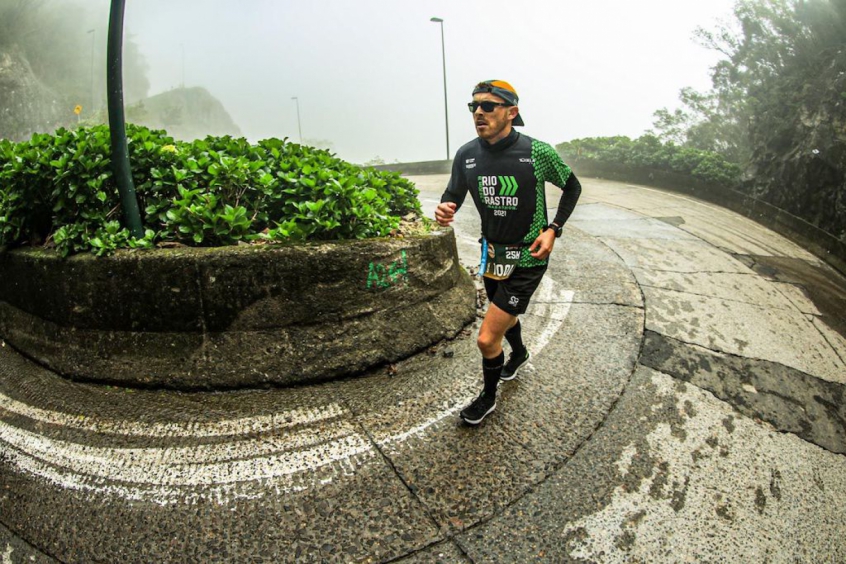 Os corredores vão enfrentar as 286 curvas da Rio do Rastro Marathon neste fim de semana. (Foco Radical/Divulgação)