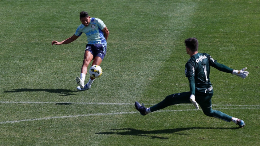 Palmeiras finaliza preparação para o clássico e Rony fala com a imprensa